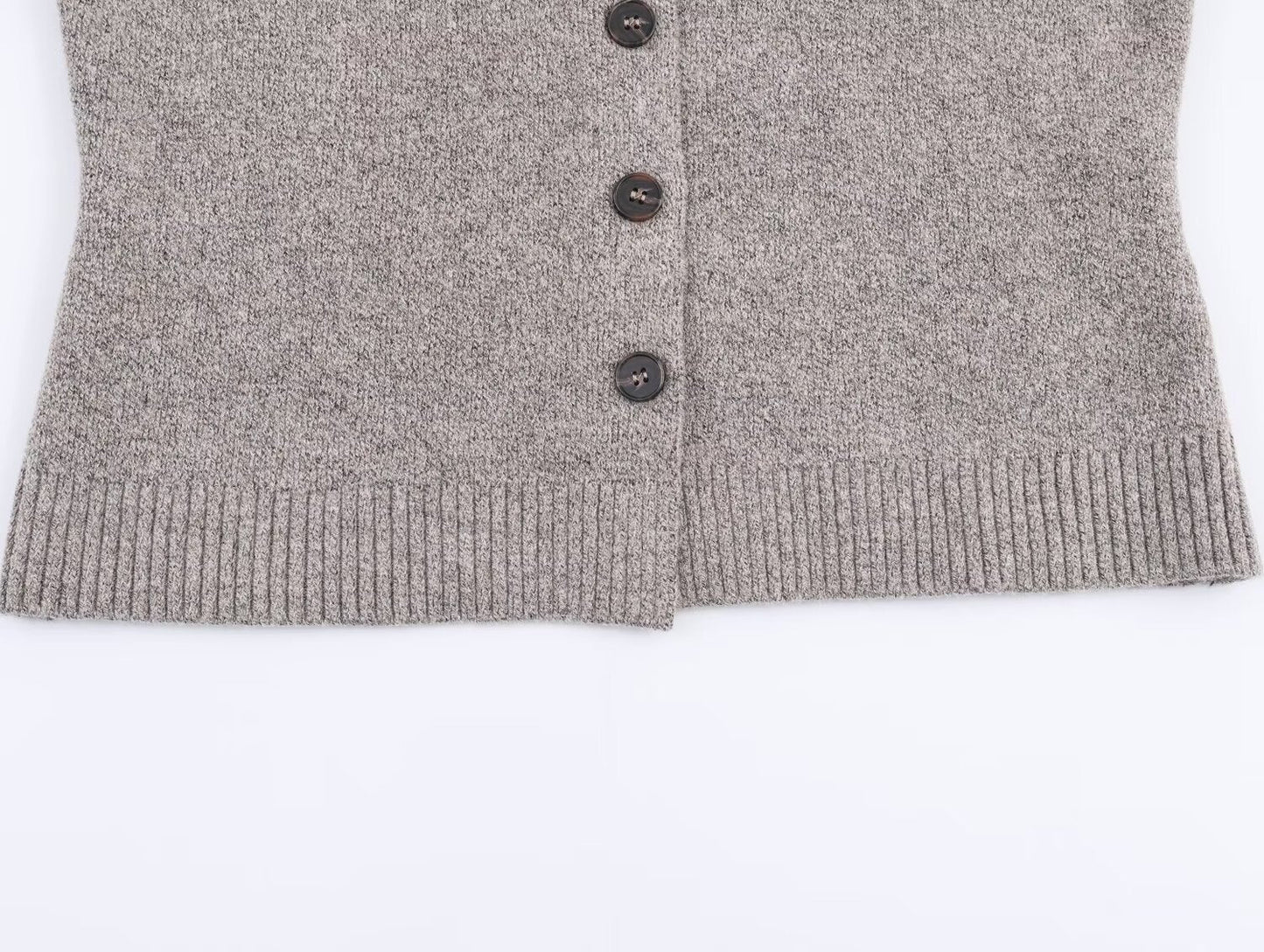 Women's scarf decoration long sleeved V-neck knitted Coat