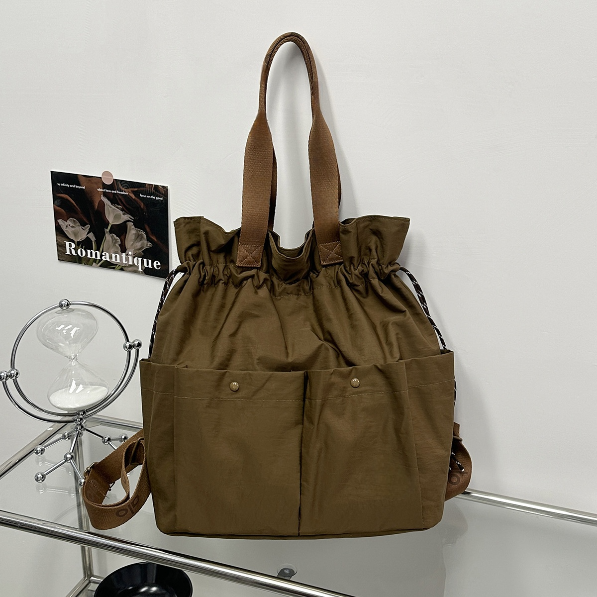 2026 women's new shoulder bag large capacity multi-pocket shoulder bag