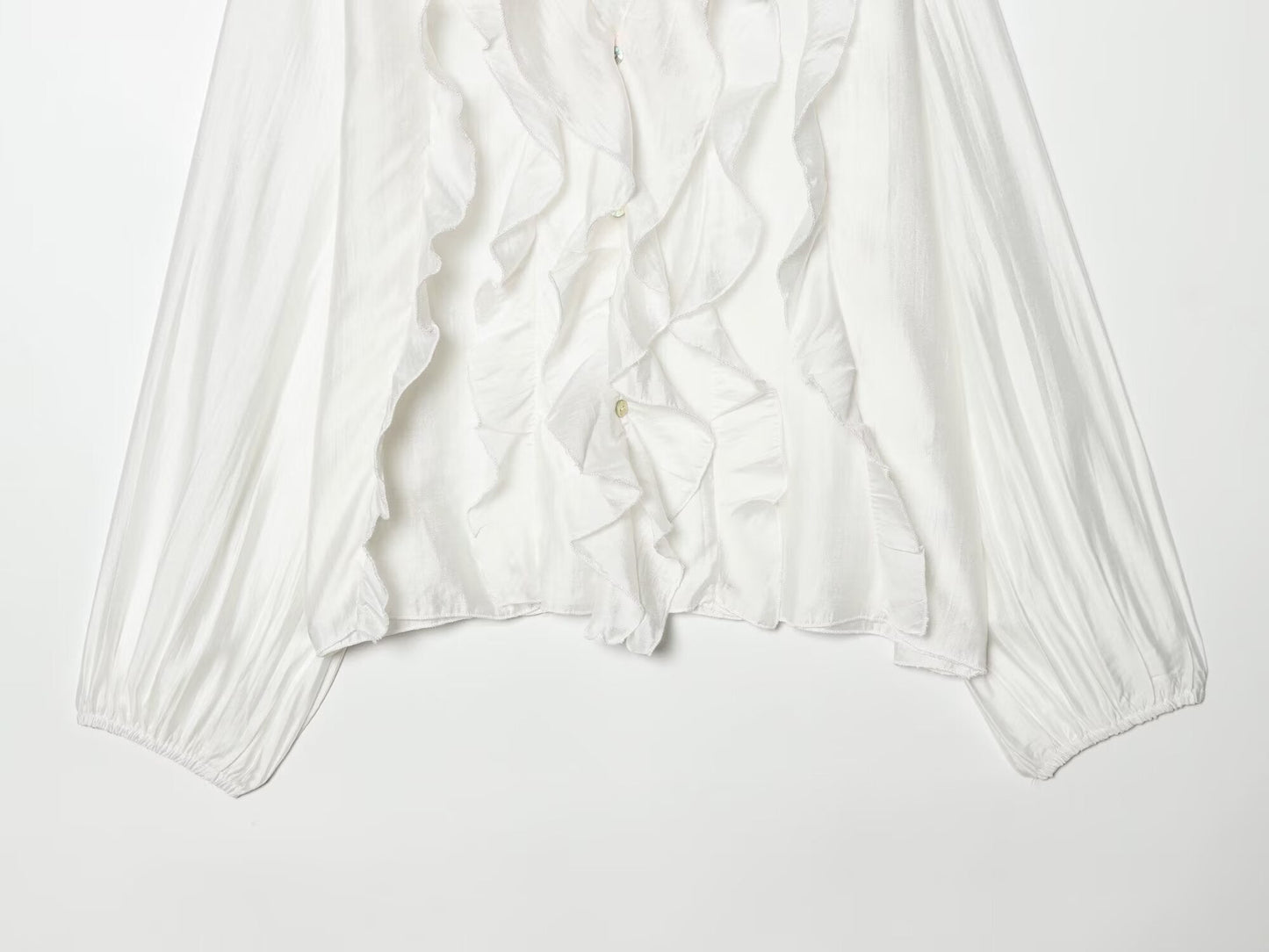 Women's layered decorative V-neck shirt