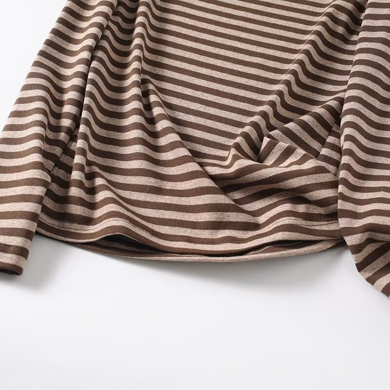 Women's casual striped boat neck long sleeved T-shirt