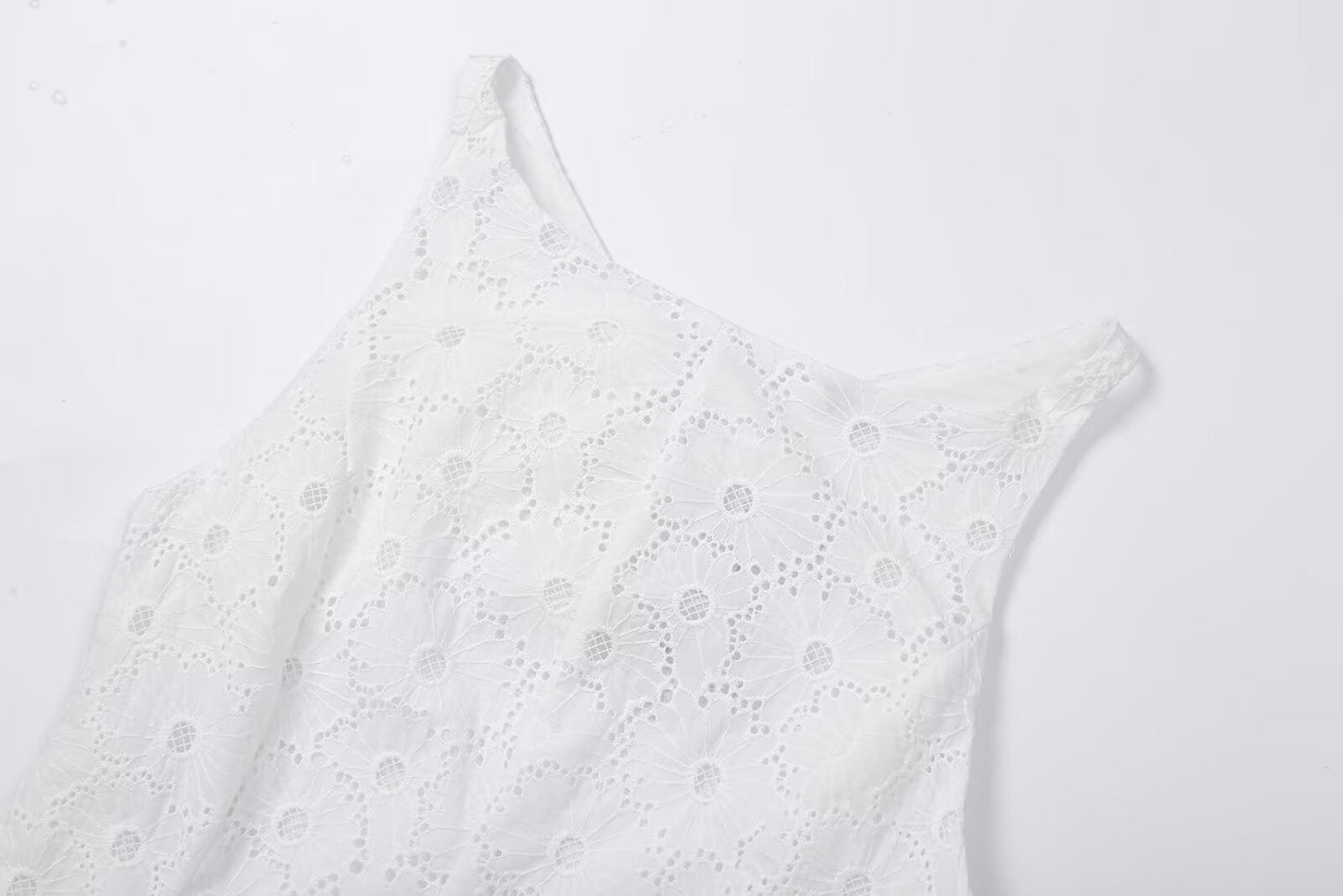 Women's hollow embroidery sleeveless MIDI dress