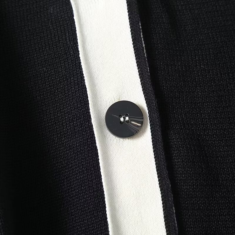 Women's Colorblock Detail Knit Vest