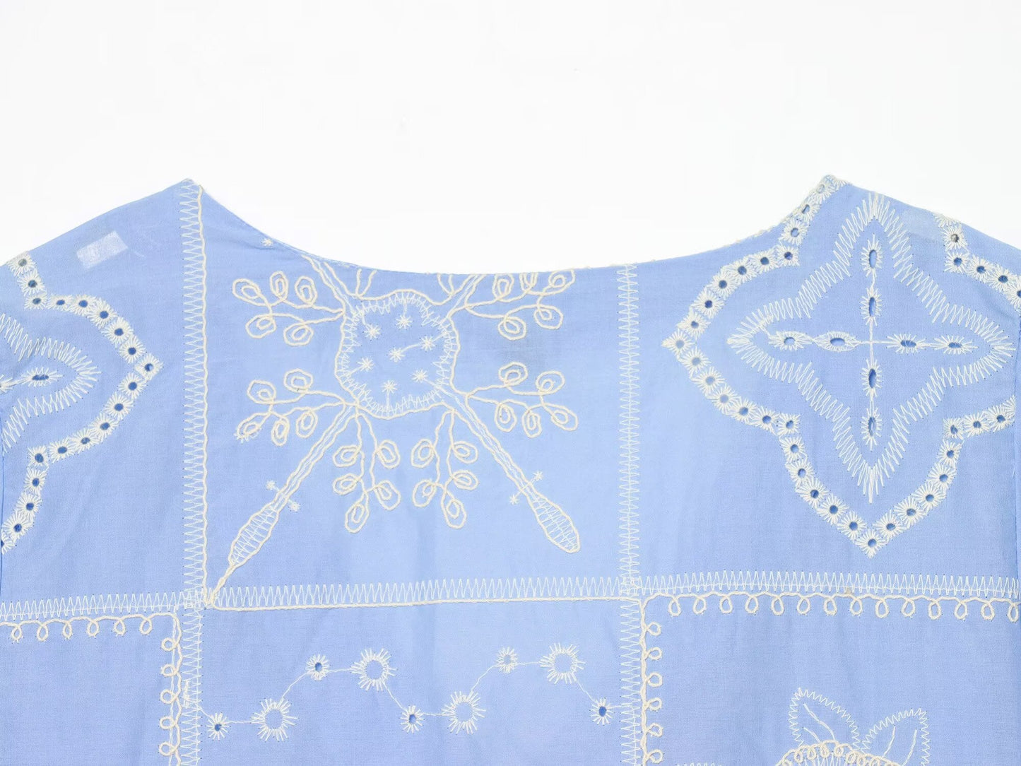 Women's bow decoration hollow embroidery shirt