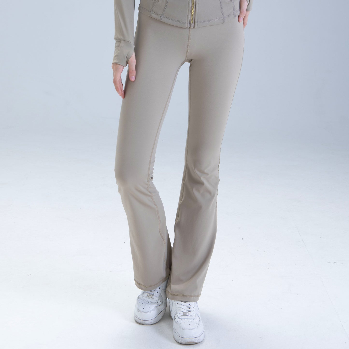 L Women's Loose High Waist Yoga Bell Bottoms for Women's Fitness and High Elasticity Outdoor Yoga Pants.