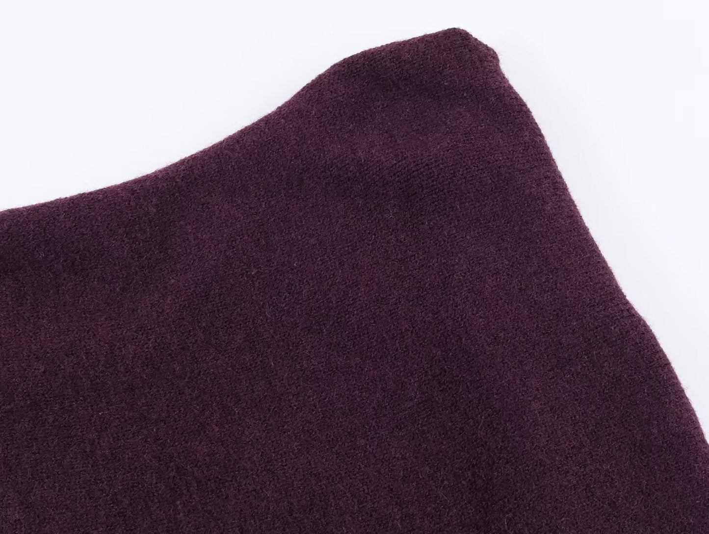 Women's long sleeved off shoulder knitted sweater