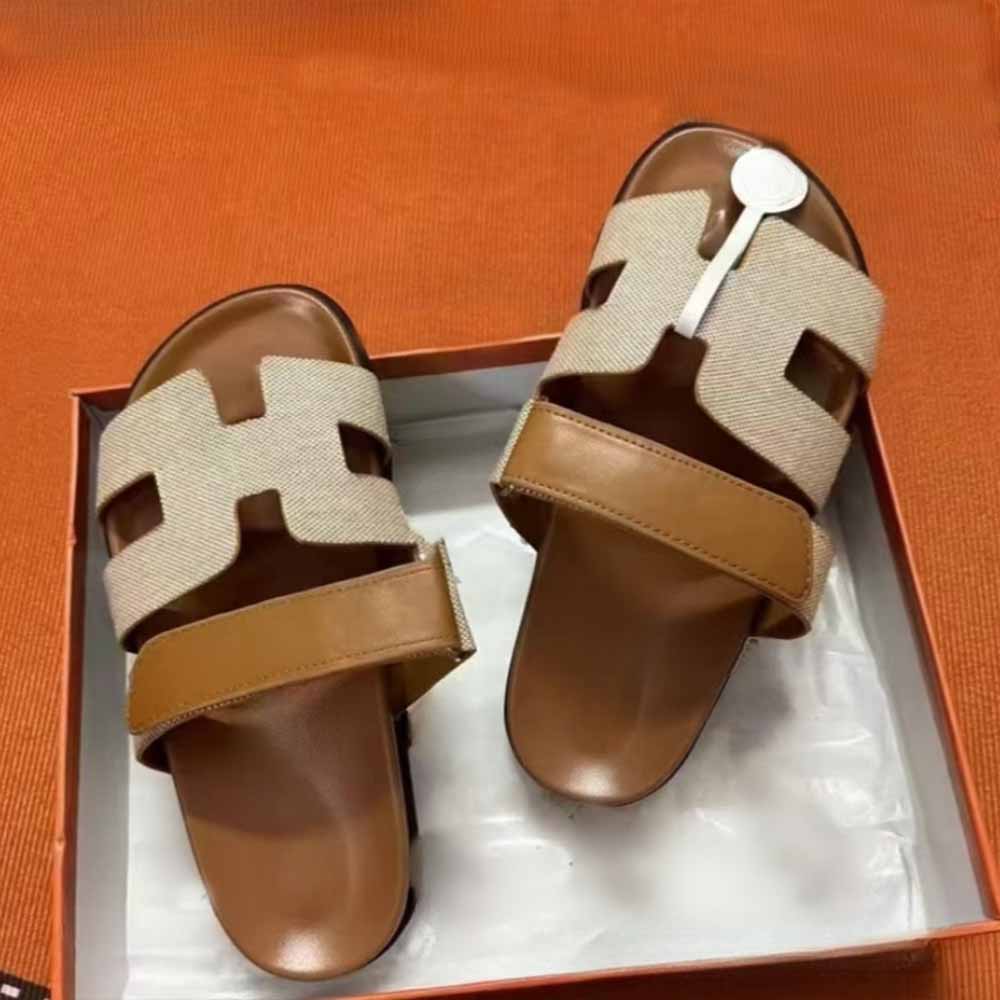 2026 new hook and loop design summer sandals have a shoe box