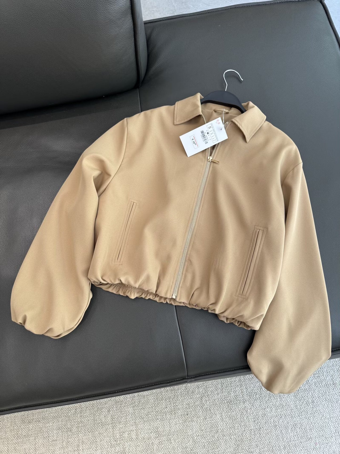 Women's autumn fashion puffy hem zipper jacket Coat