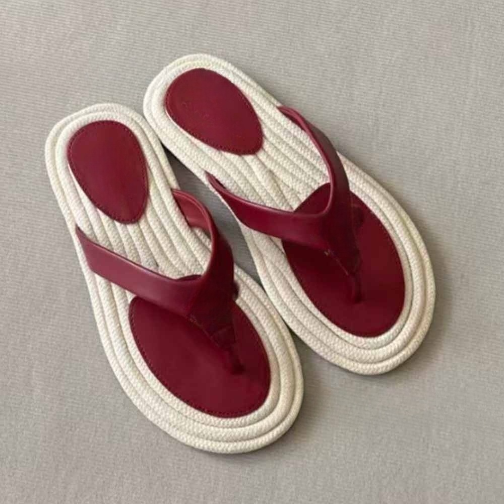 Women's new fashion Joker toe sandals have a shoe box
