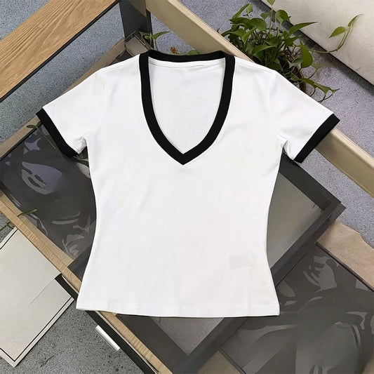 Women's New Leisure V-neck Slim-fit Short-sleeved T-shirt
