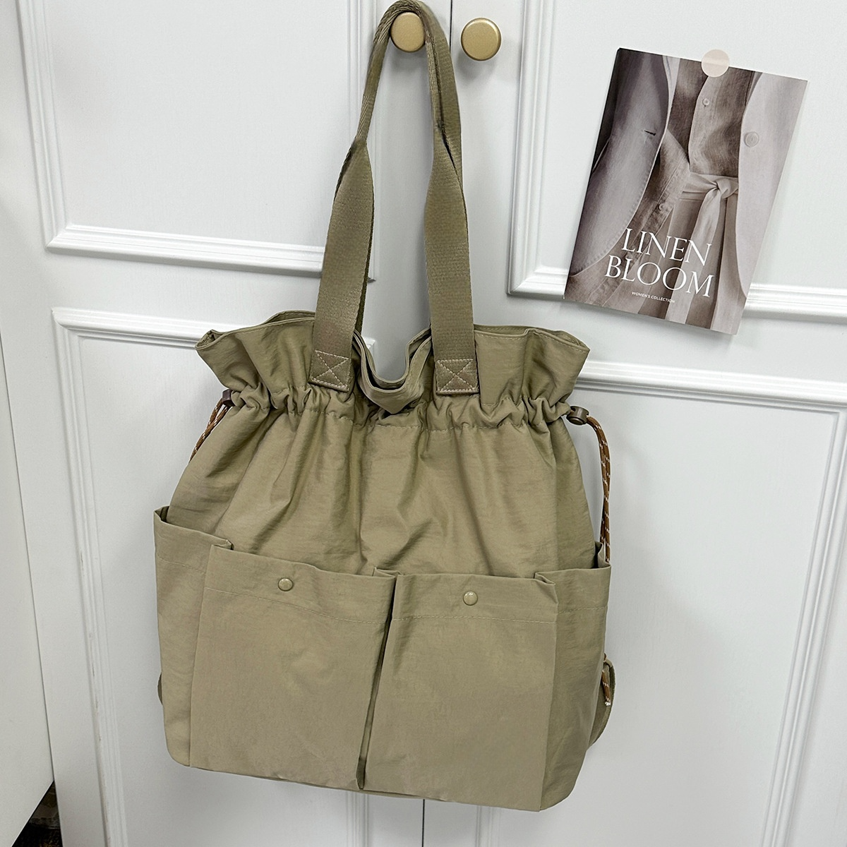 2026 women's new shoulder bag large capacity multi-pocket shoulder bag