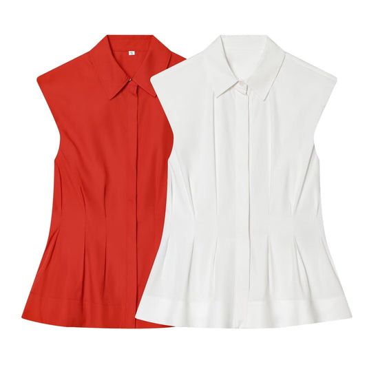 Women's sleeveless pleated button up shirt