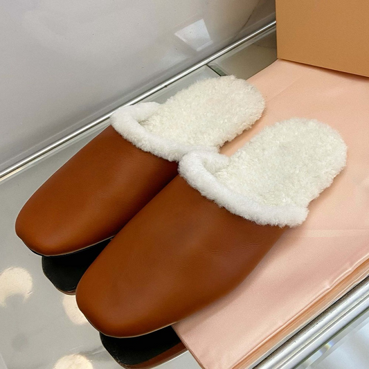 Women's new outer wear plus fluffy slippers