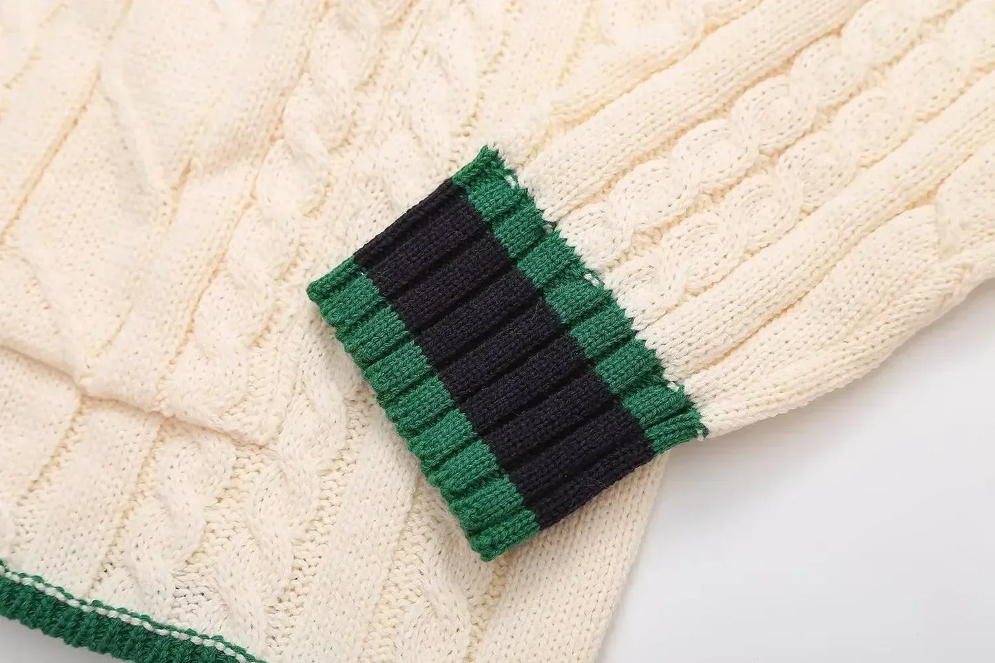 Women's new fashion loose single breasted V Neck contrasting striped knitted coat retro long sleeved pocket Female coat chic top