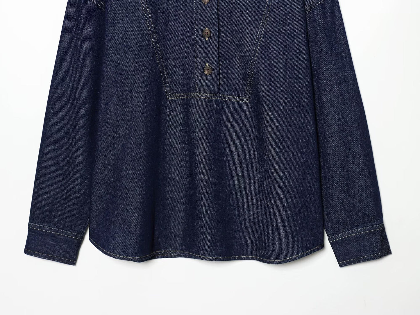 2026 Women's loose long sleeved denim shirt