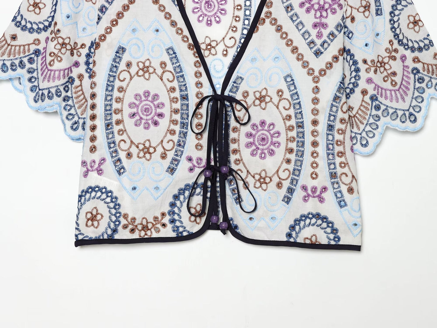 Women's hollowed out embroidered short top