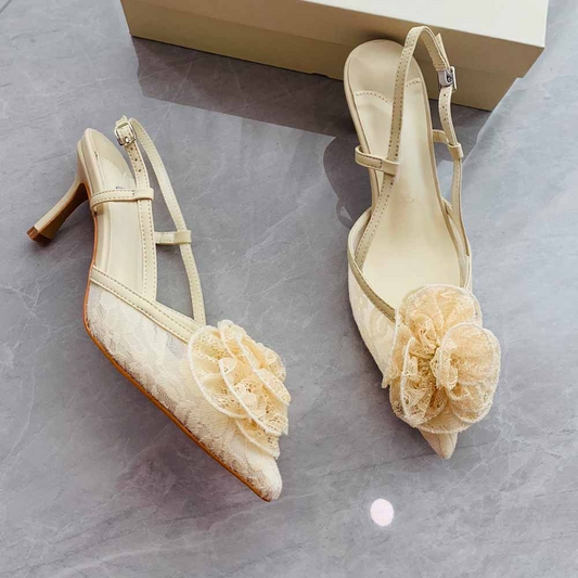 Women's new fashion flower decoration high-heeled lace shoes have a shoe box