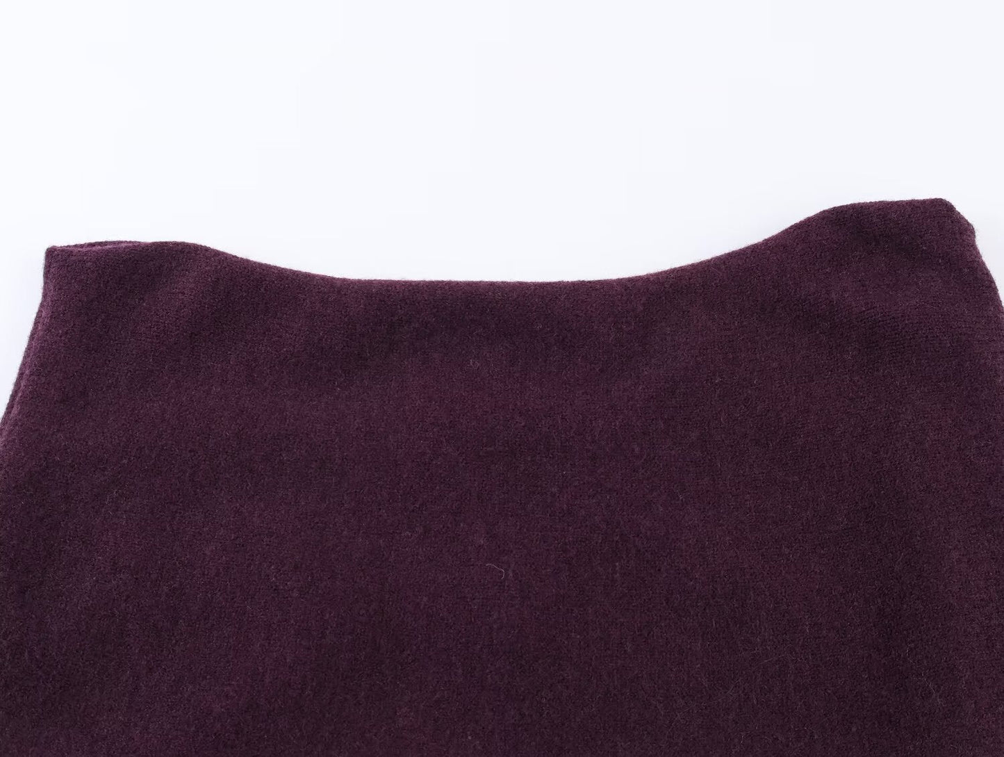 Women's long sleeved off shoulder knitted sweater