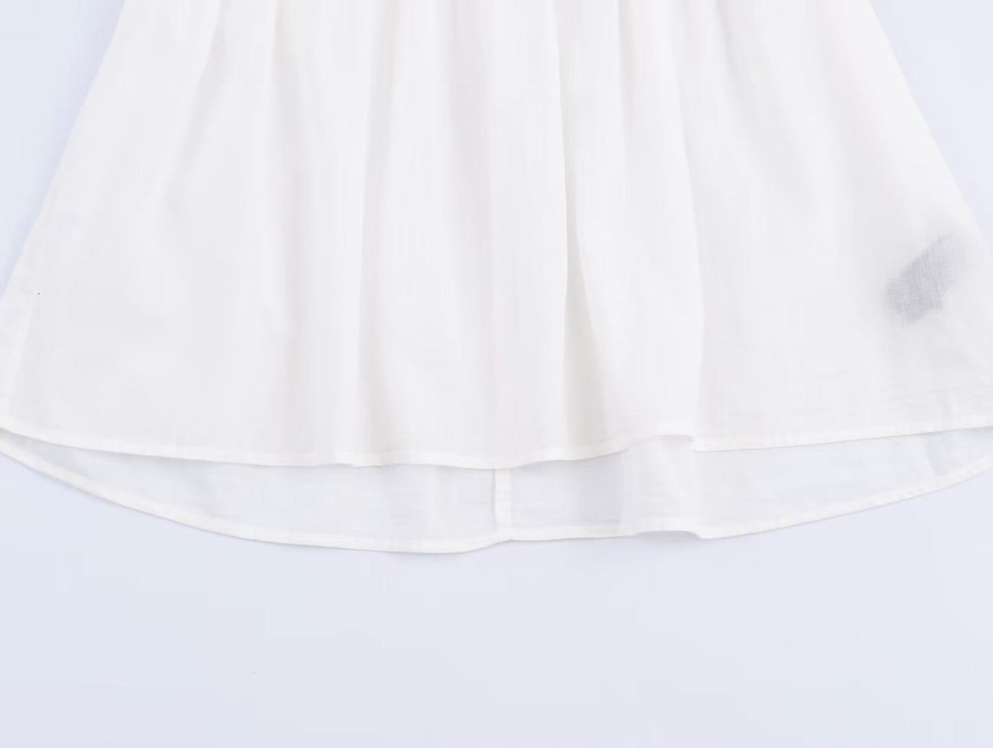 Women's embroidery decoration loose pleated shirt