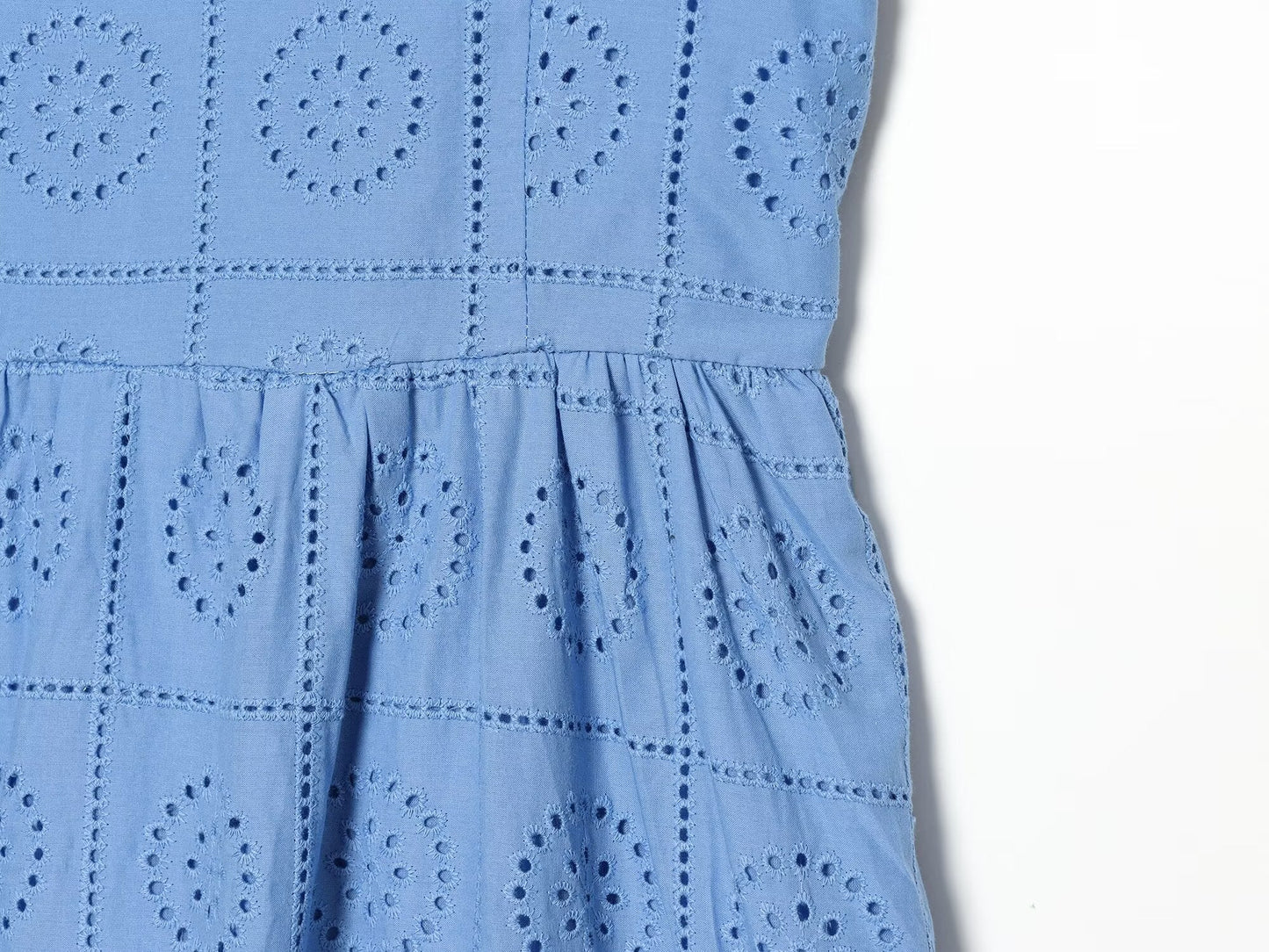Women's hollowed out embroidered MIDI dress