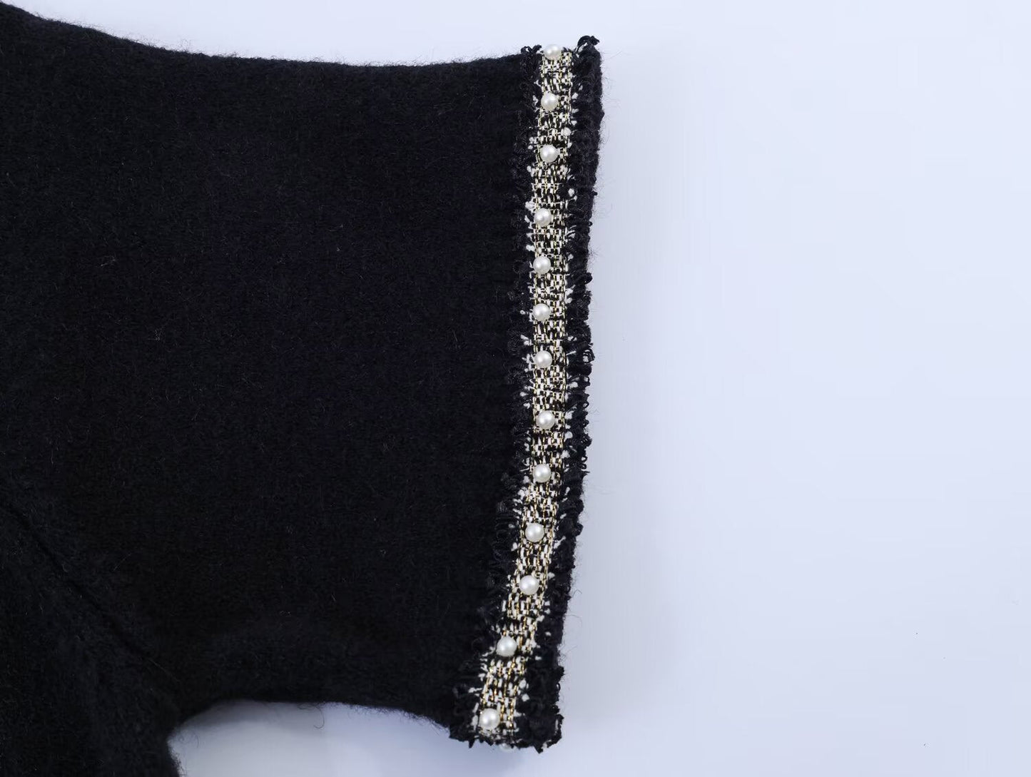 Women's Artificial Pearl Short Sleeve Knitted Shirt