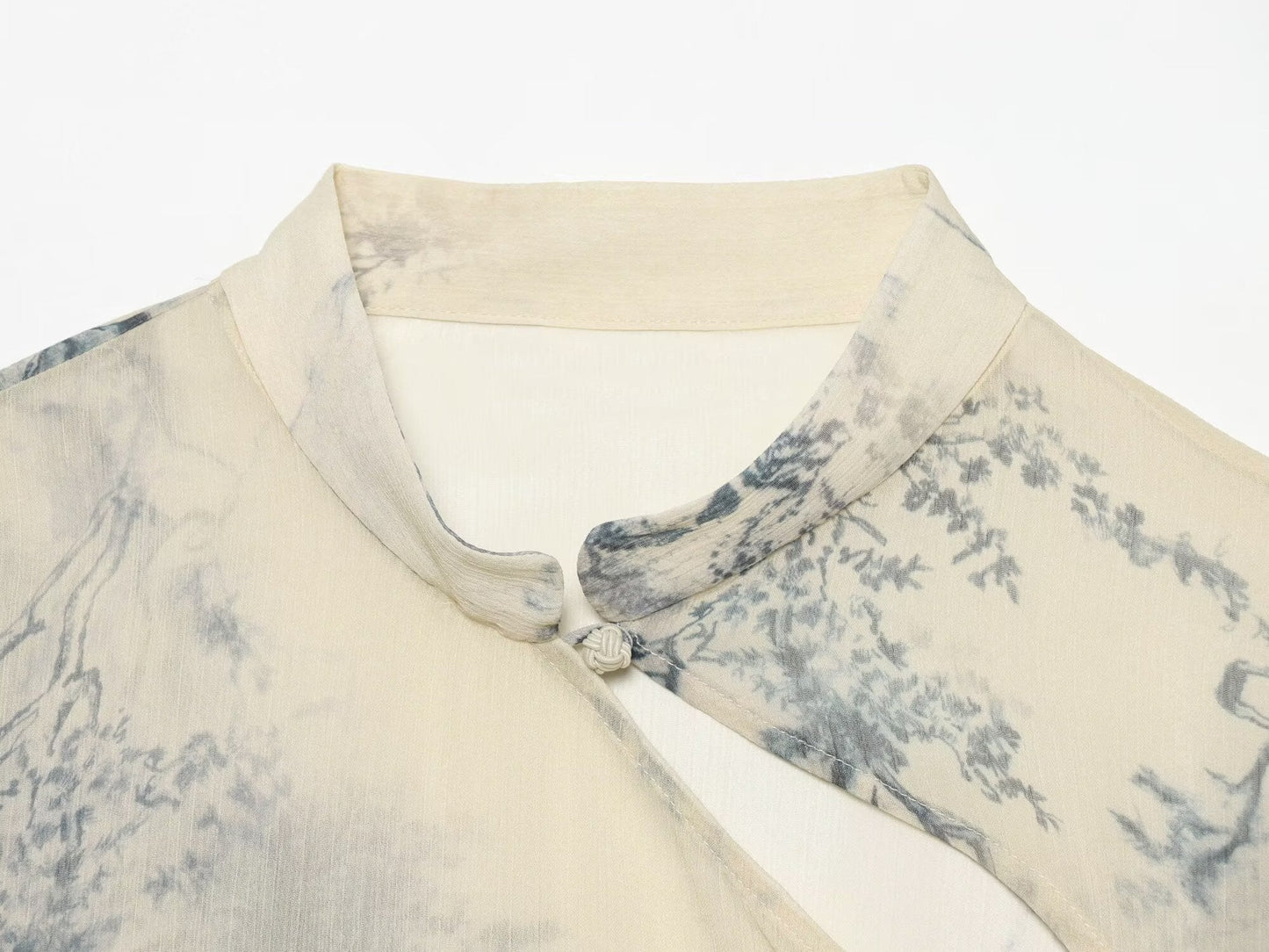 Women's comfortable printed button up shirt