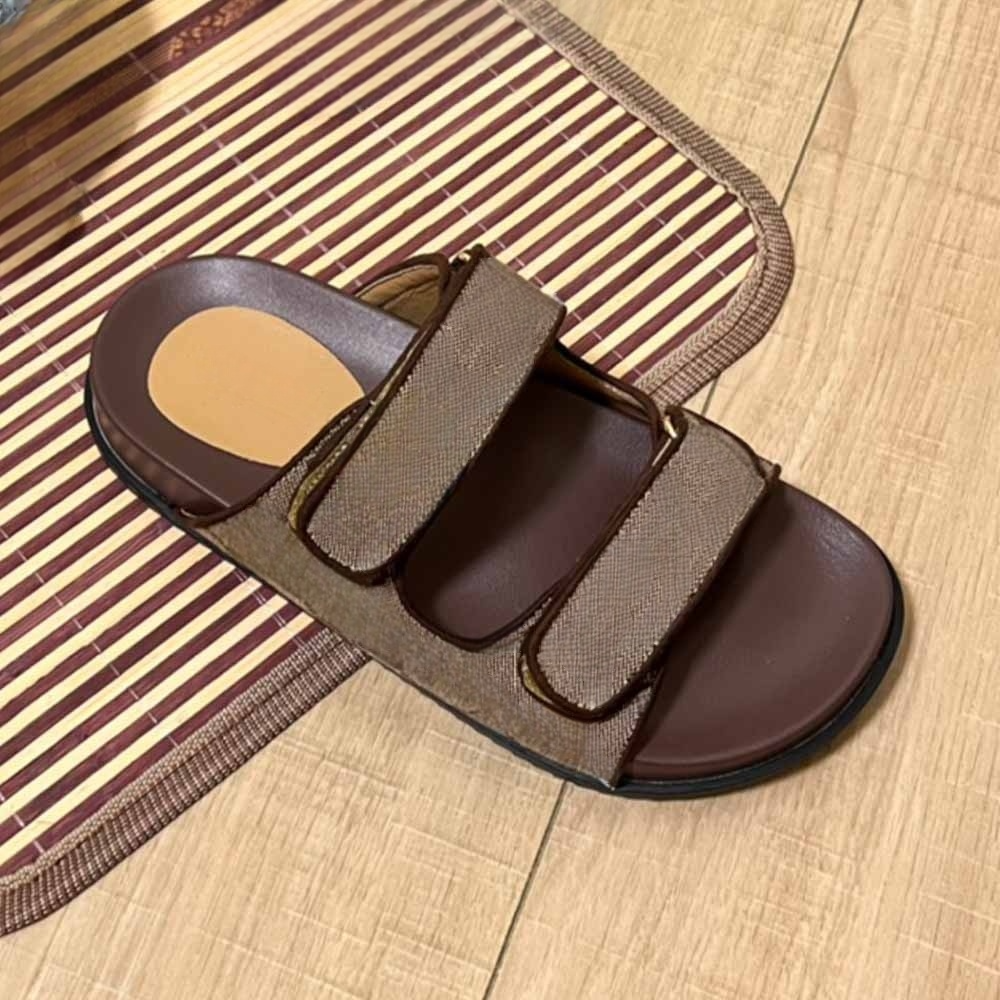 Women's new hook and loop design platform slippers have a shoe box.