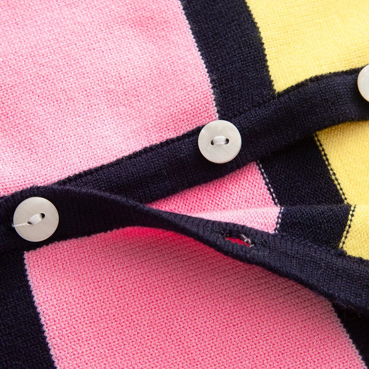 Women's contrasting striped knitted polo shirt