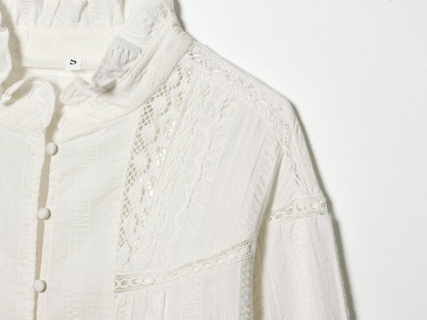Women's pleated lace decorative casual shirt