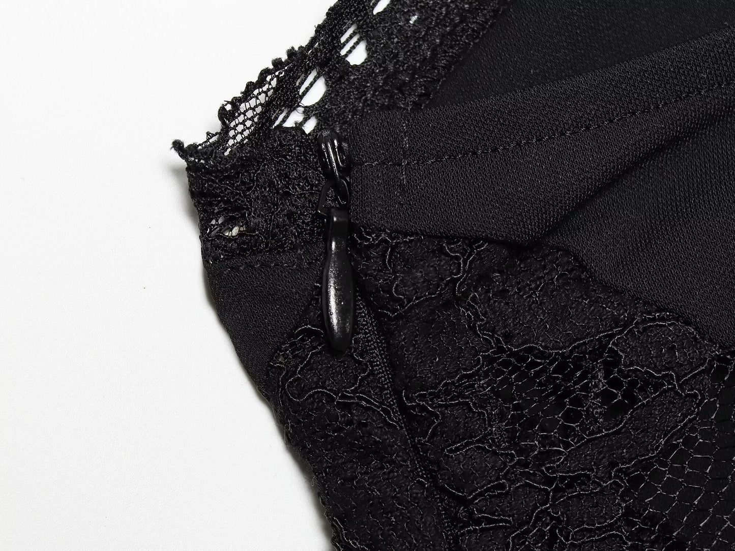 Women's slim lace suspender mini dress