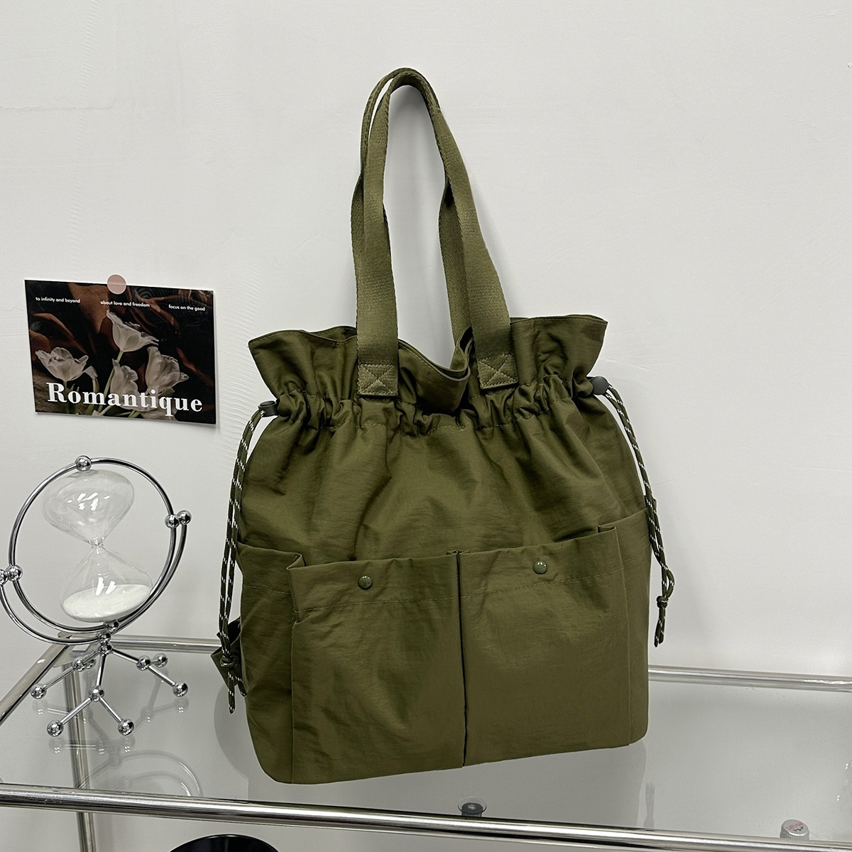 2026 women's new shoulder bag large capacity multi-pocket shoulder bag